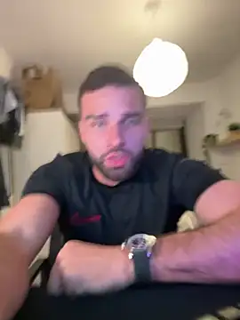 Snapshot of MitshCam chatting on 03-12-26, 07:53 MitshCam online show from 03-12-26, 07:53