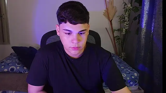 eithan jonnes online show from 04-08-26, 07:47