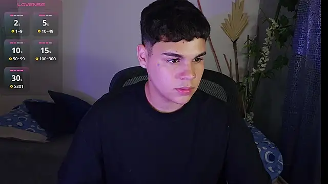 eithan jonnes online show from 04-13-26, 08:58