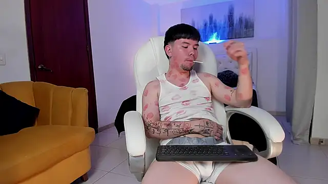 Snapshot of KaiStein chatting on 02-15-26, 02:52 KaiStein online show from 02-15-26, 02:52