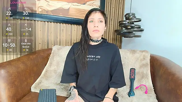 Snapshot of MorganEvans_t chatting on 02-12-26, 07:31 MorganEvans t online show from 02-12-26, 07:31