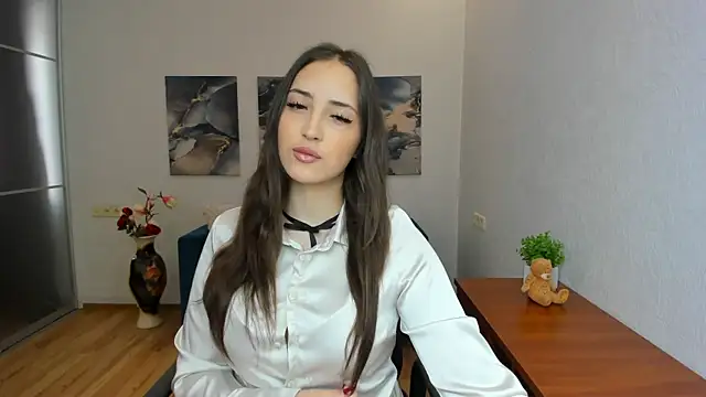Snapshot of Effy_Royse chatting on 06-21-26, 05:10 Effy Royse online show from 06-21-26, 05:10