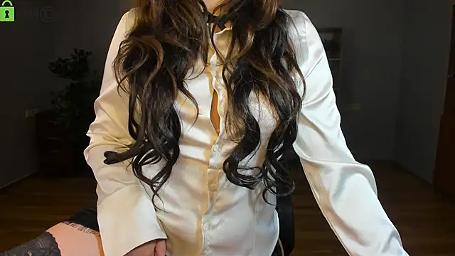 Snapshot of Effy_Royse chatting on 07-15-26, 05:34 Effy Royse online show from 07-15-26, 05:34