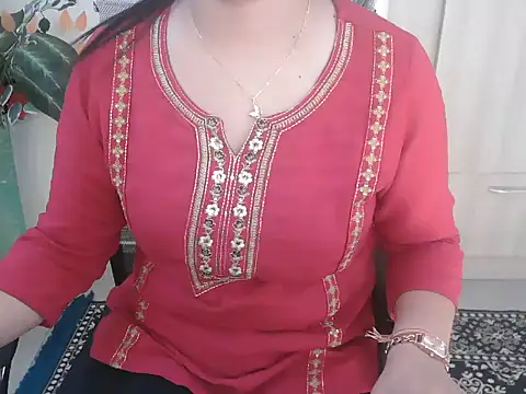  chitranshi online show from 03-26-26, 06:19