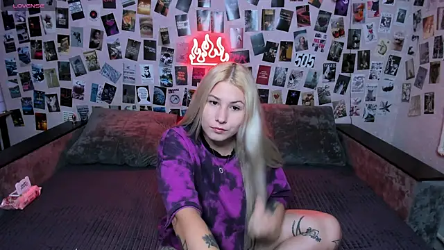x Ulya1cutex online show from 07-07-26, 05:39