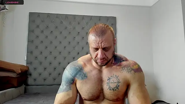 Snapshot of Samson_Legend chatting on 05-16-26, 10:47 Samson Legend online show from 05-16-26, 10:47