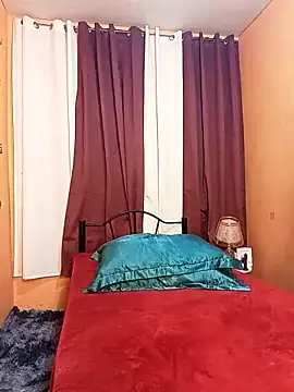 Snapshot of hrdfckron chatting on 03-15-26, 01:33 hrdfckron online show from 03-15-26, 01:33