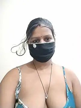 Snapshot of ankita077 chatting on 07-16-26, 12:33 ankita077 online show from 07-16-26, 12:33