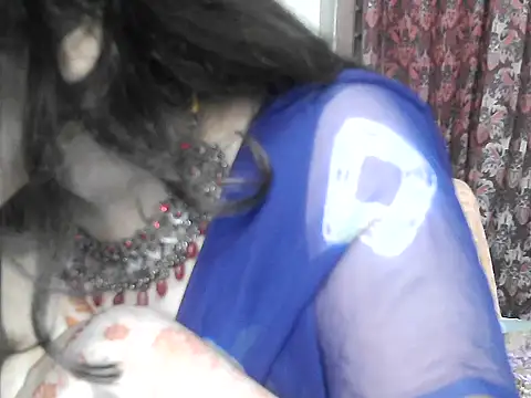 Snapshot of Arohi-67 chatting on 05-02-26, 05:18 Arohi-67 online show from 05-02-26, 05:18