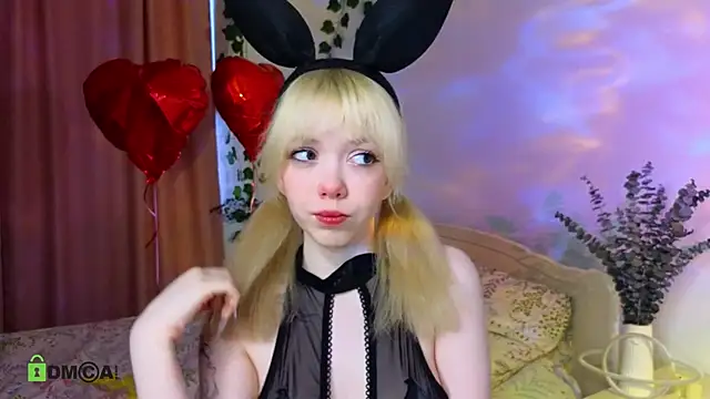 Rochelle kitty online show from 04-03-26, 02:04