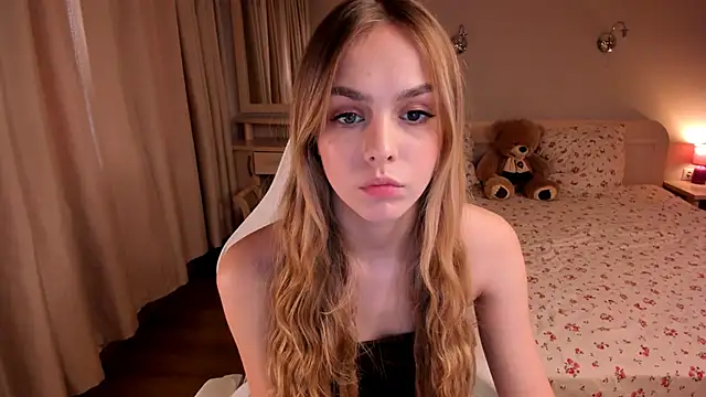 Snapshot of lillit_vivit chatting on 05-30-26, 11:07 lillit vivit online show from 05-30-26, 11:07