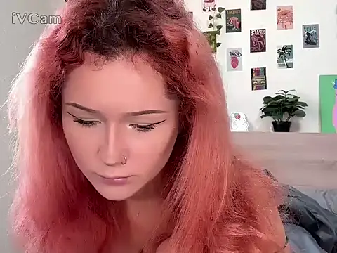 Snapshot of pixieyes00n chatting on 03-17-26, 07:33 pixieyes00n online show from 03-17-26, 07:33