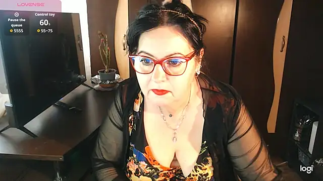 exiMIlf online show from 02-21-26, 11:33