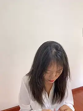 Snapshot of Sweet_20 chatting on 03-12-26, 05:02 Sweet 20 online show from 03-12-26, 05:02