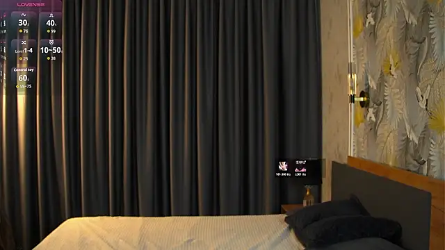 MarenCalarco online show from 02-25-26, 03:21