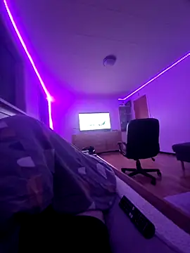 Snapshot of thebestmodel7 chatting on 02-10-26, 11:20 thebestmodel7 online show from 02-10-26, 11:20