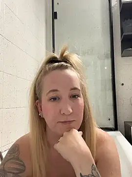 Ninimaus online show from 04-12-26, 06:46