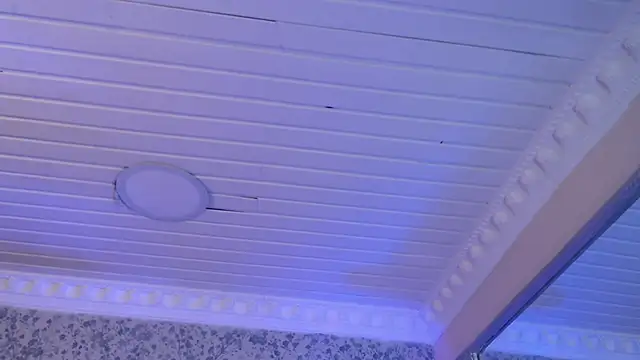 CloheBell online show from 02-25-26, 12:26