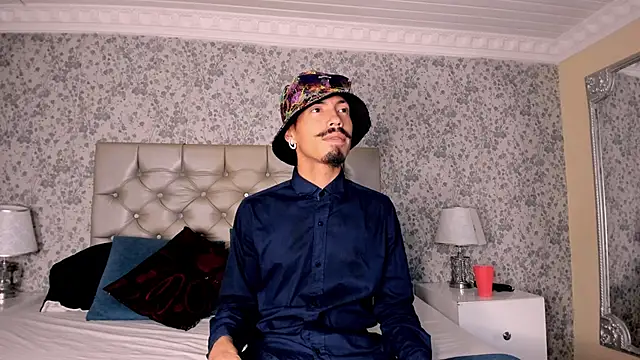 NoaahTylor online show from 04-01-26, 09:12