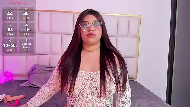 abigail johnson online show from 04-22-26, 03:09