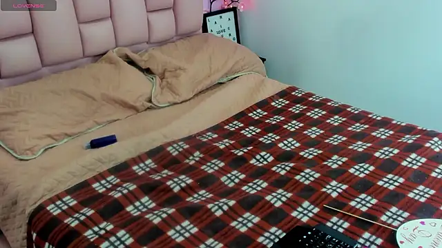 emma cg online show from 03-09-26, 05:28