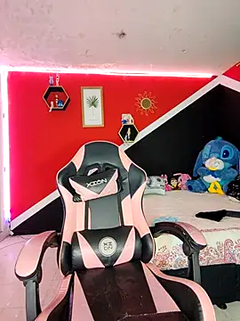 Violeta R  online show from 04-11-26, 04:28