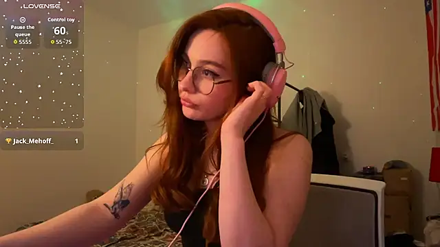 Snapshot of GhostLane chatting on 03-11-26, 07:20 GhostLane online show from 03-11-26, 07:20