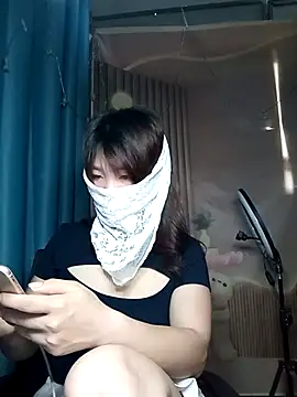 Girl-crazy1 online show from 04-11-26, 05:34