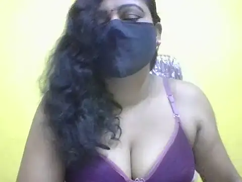 Snapshot of anu-reddyy chatting on 07-19-26, 02:15 anu-reddyy online show from 07-19-26, 02:15