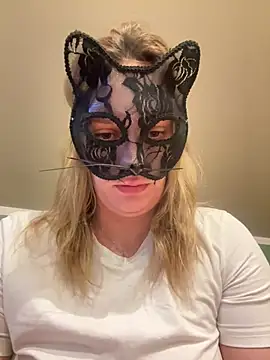 Snapshot of czarnula8 chatting on 02-26-26, 05:34 czarnula8 online show from 02-26-26, 05:34