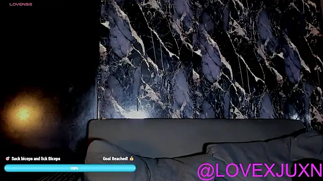 LovexJuxn8 online show from 03-24-26, 09:31