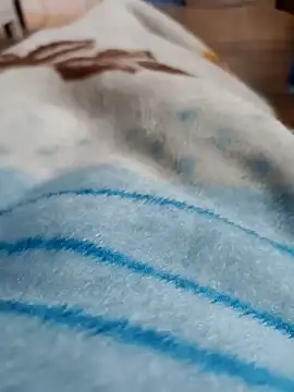 Snapshot of Lundwala27 chatting on 03-02-26, 03:52 Lundwala27 online show from 03-02-26, 03:52