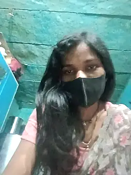 Snapshot of Desi_Couple_P chatting on 02-13-26, 01:01 Desi Couple P online show from 02-13-26, 01:01