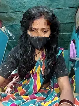 Snapshot of Desi_Couple_P chatting on 02-25-26, 01:15 Desi Couple P online show from 02-25-26, 01:15