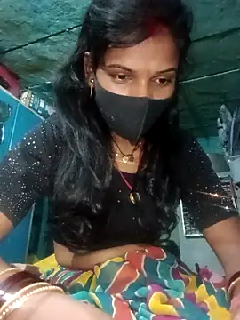 Snapshot of Desi_Couple_P chatting on 02-25-26, 03:54 Desi Couple P online show from 02-25-26, 03:54