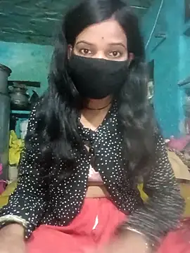 Snapshot of Desi_Couple_P chatting on 04-17-26, 12:02 Desi Couple P online show from 04-17-26, 12:02