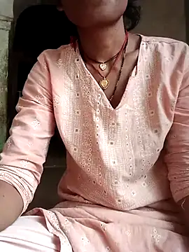 Snapshot of Desi_Couple_P chatting on 05-09-26, 12:49 Desi Couple P online show from 05-09-26, 12:49