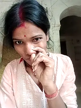Snapshot of Desi_Couple_P chatting on 05-11-26, 12:38 Desi Couple P online show from 05-11-26, 12:38