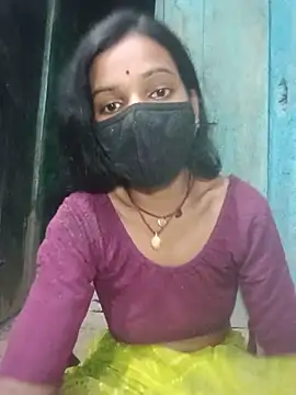 Snapshot of Desi_Couple_P chatting on 05-27-26, 03:42 Desi Couple P online show from 05-27-26, 03:42
