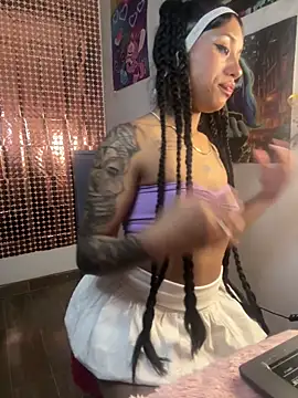 BABY-CHIKIIS online show from 03-05-26, 04:30