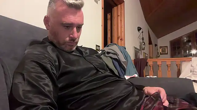 marcovik1 online show from 02-26-26, 05:56