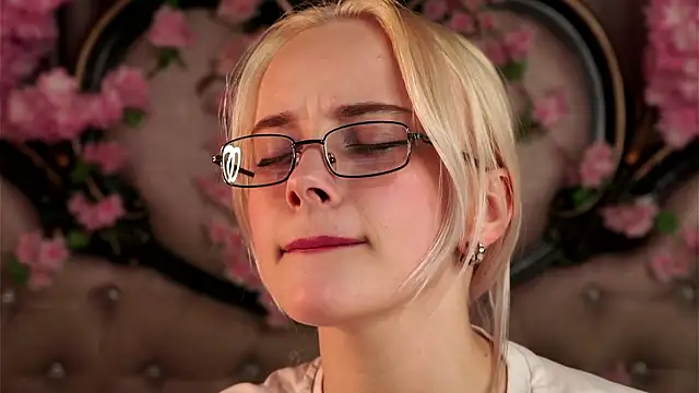 KirstinMcgeady online show from 03-21-26, 11:26