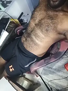 Tinku 1324 online show from 04-15-26, 04:30