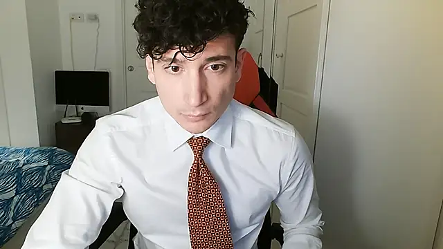 MaskSuit online show from 02-11-26, 06:13