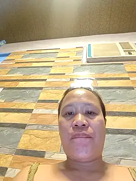 squirtshantal online show from 03-10-26, 07:02