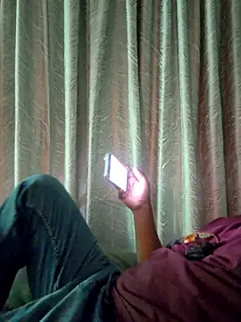 Dkny boy online show from 02-21-26, 09:38