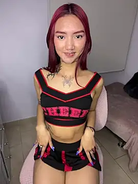 Snapshot of Babyy_blaze chatting on 03-18-26, 02:58 Babyy blaze online show from 03-18-26, 02:58