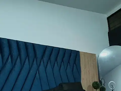 Snapshot of King-magic chatting on 03-17-26, 11:19 King-magic online show from 03-17-26, 11:19