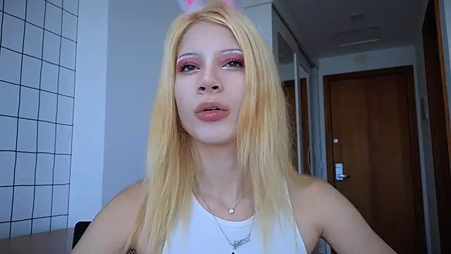 Snapshot of qualitybab chatting on 02-18-26, 03:08 qualitybab online show from 02-18-26, 03:08