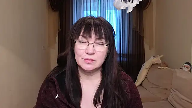 Snapshot of Tori_Twirl chatting on 02-18-26, 06:31 Tori Twirl online show from 02-18-26, 06:31